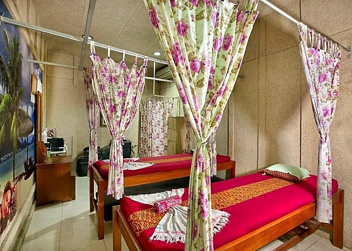 Negara Hotel - Chse Certified Hotel *