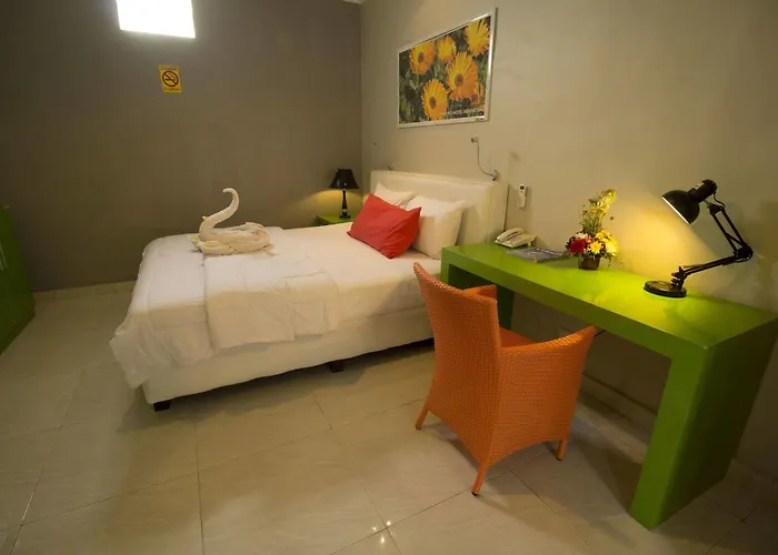 Negara Hotel - Chse Certified Hotel *
